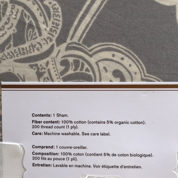 Pottery Barn Alana Medallion Q duvet and shams - Picture 5 of 7